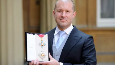 Jony ive knighted