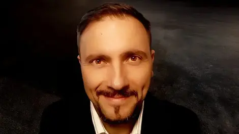 Peter cardassis headshot