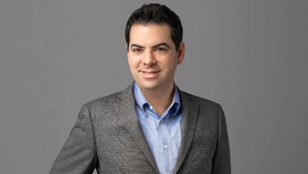 CrowdStrike brings Falcon to Google Cloud & Snowflake CrowdStrike brings Falcon to Google Cloud & Snowflake